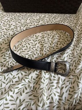 Vince Camuto Black Belt with large silver buckle